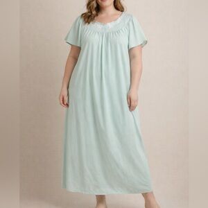 Miss Elaine Light Green Chemise